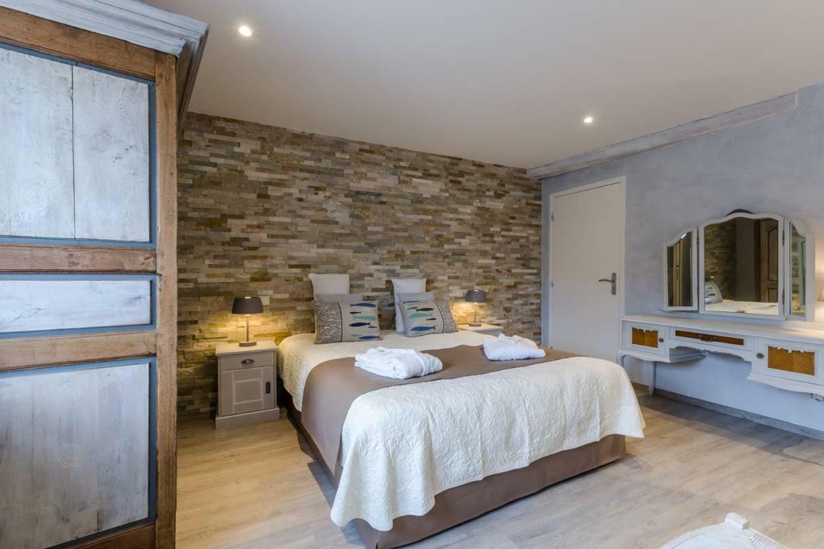 Les 3 Cepages Villa Balnot-sur-Laignes Екстериор снимка
