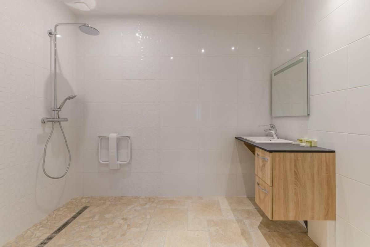 Les 3 Cepages Villa Balnot-sur-Laignes Екстериор снимка